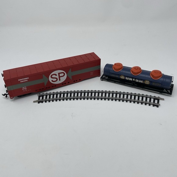 Bachmann HO 43-1001-A5 Dome Tank Car Union 76, 43-1011-07 So Pacific Box 2pc LOT - Picture 2 of 16